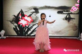 荣获舞蹈小明星称号,闪耀舞台——舞蹈小明星荣耀时刻