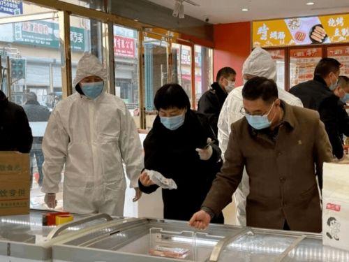 阜阳头条食品排查,严查食品安全，守护市民餐桌健康”