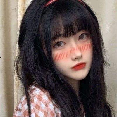 很早女网红,网络时代的璀璨新星