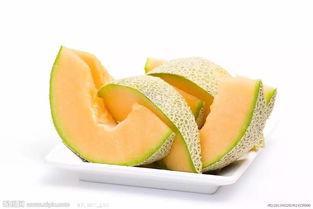 王婷婷吃哈密瓜,王婷婷的哈密瓜美食之旅