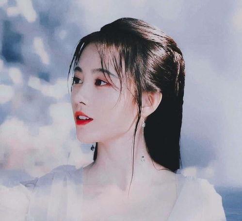 女博主讲吃瓜,吃瓜背后的故事与真相