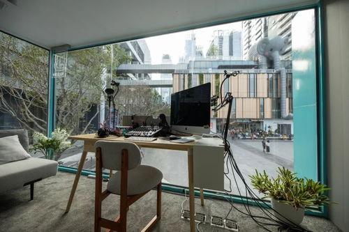 成都网红小甜甜合拍,甜蜜瞬间，网络热议不断