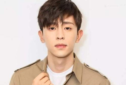 娱乐圈爆料任嘉伦和邓伦,甜蜜互动引粉丝热议