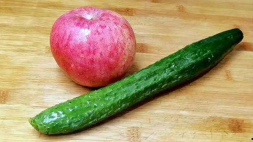 看苹果吃瓜,揭秘科技巨头背后的故事